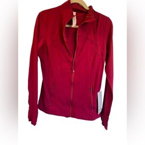 94. NWT Lululemon define jacket nulu BERRY RUMBLE Size 12